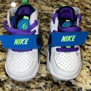 Nike Trainer Huarache | Color: Blue/Green